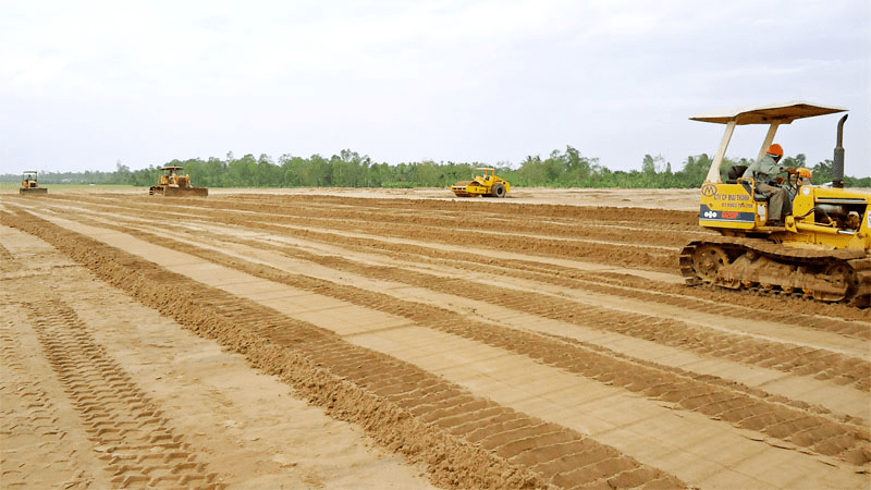 Xây nhà đổ nền nhà bằng cát hay đất